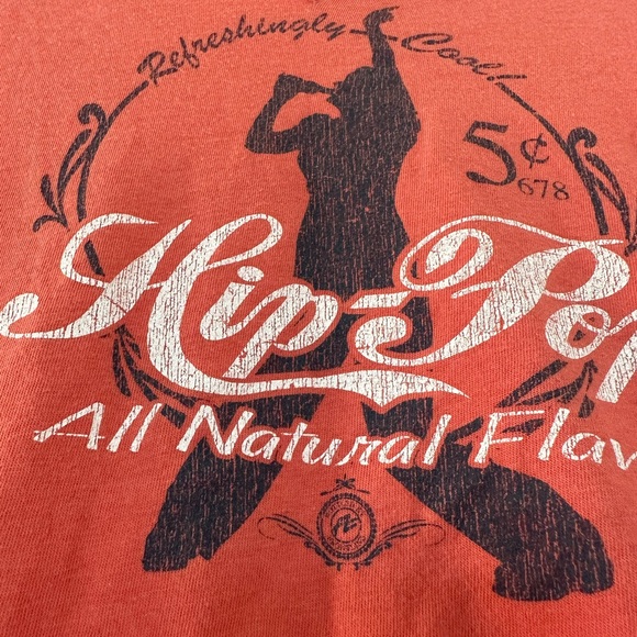 Vintage! Made in the USA! Graphic Tee! - Picture 5 of 8